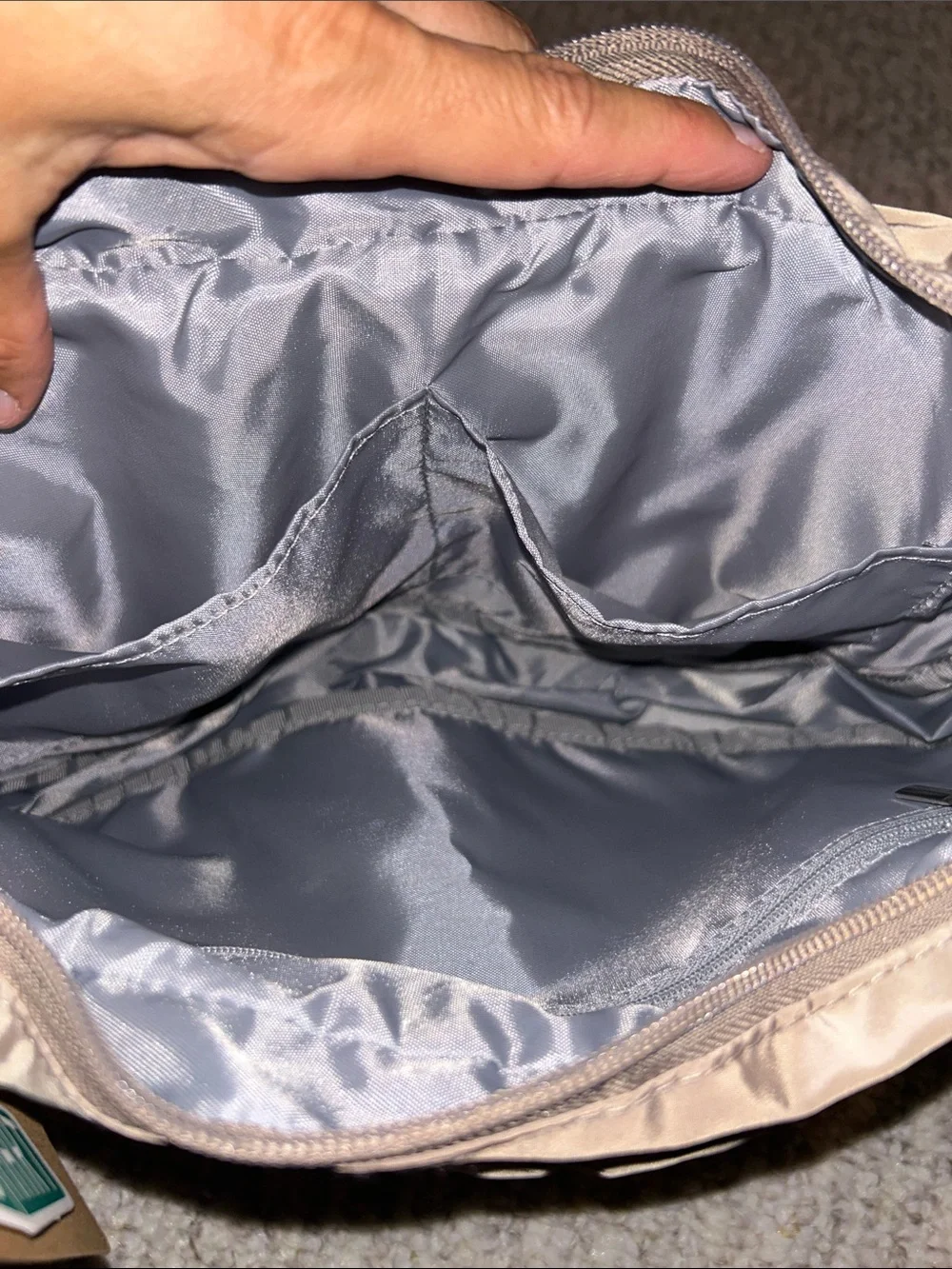 NWT Bagsmart Quilted Hobo Bag